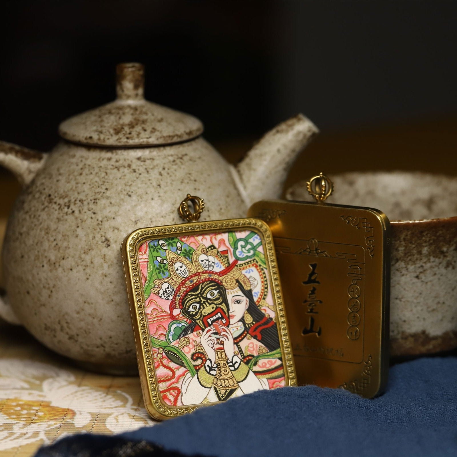 Thangka_Buddha_Hand-painted_Tibetan_Zakiram_Goddess_of_Wealth_Past_And_Present_Thangka_-_Thangka_Buddha_-_-2797343