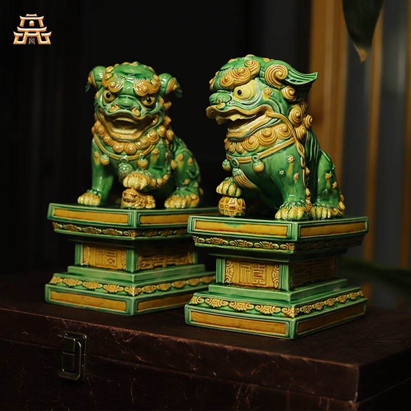 hangka_Buddha_Handcrafted_Liuli_Green_Lions_L_-_A_Symbol_of_Wisdom_and_Protection_-_Thangka_Buddha_-_-6100318