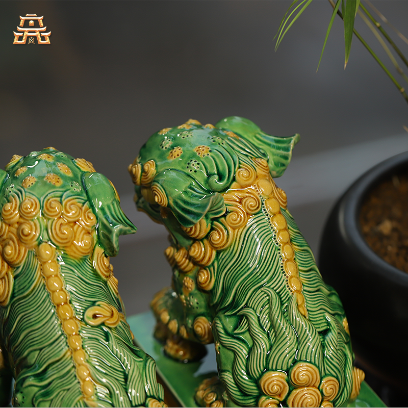 hangka_Buddha_Handcrafted_Liuli_Green_Lions_L_-_A_Symbol_of_Wisdom_and_Protection_-_Thangka_Buddha_-_-6100323